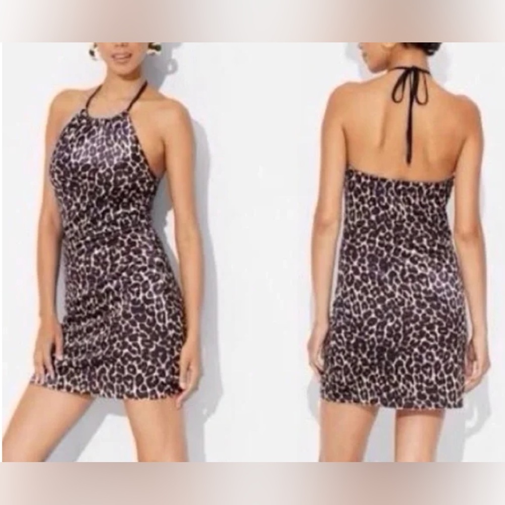 🆕Wild Fable Velour Leopard Print Halter Mini
Dress L🆕